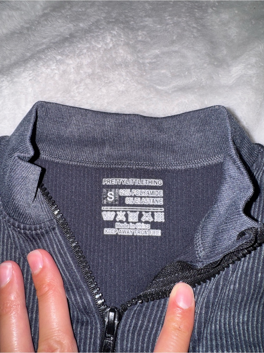 PrettyLittleThing Charcoal Ribbed Zip-Up Jacket - Picture 3 of 4